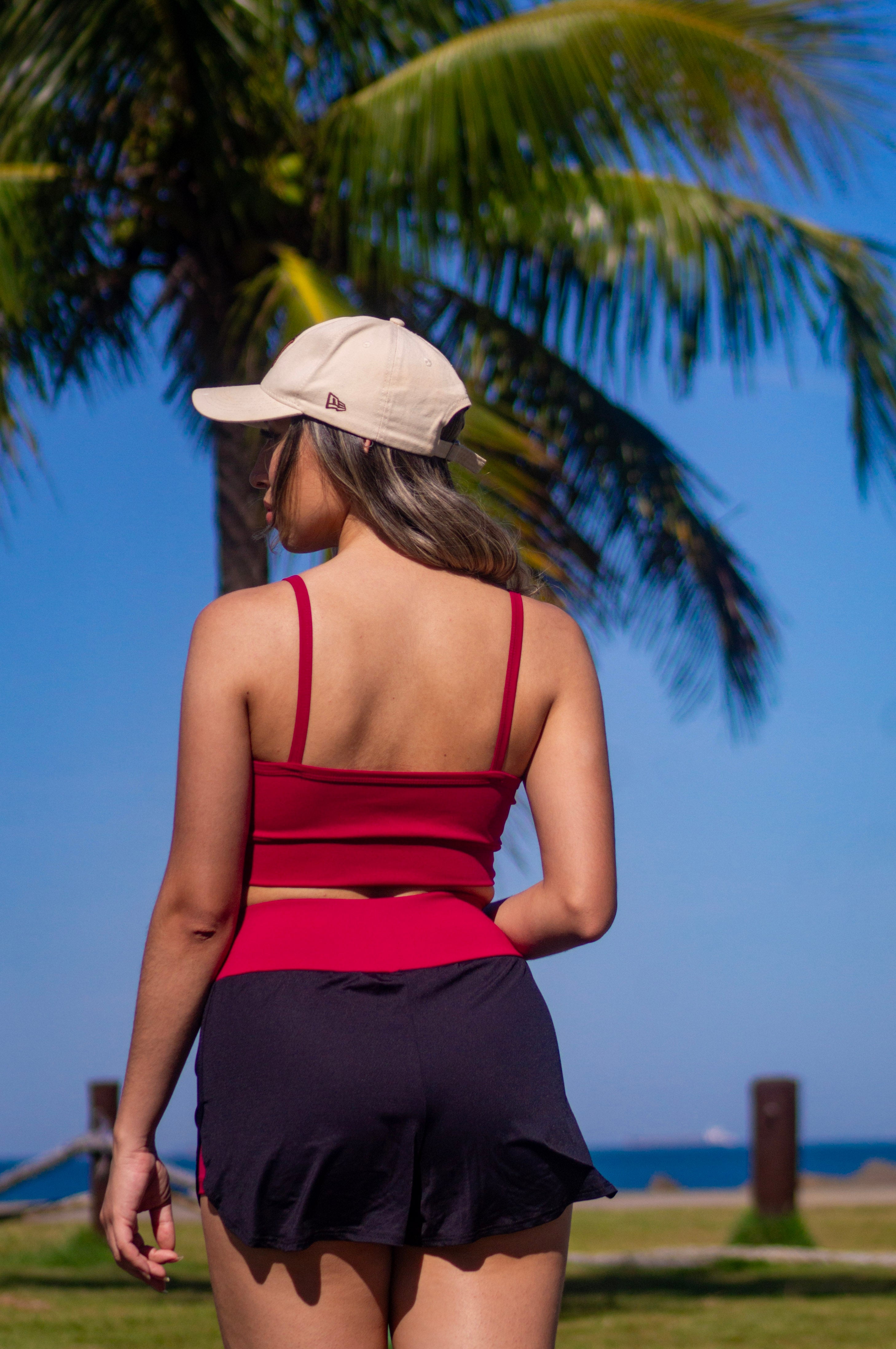 Conjunto Top e Short Duplo Marsala Glow Power – Fitness Feminino, Leve e Zero Transparência