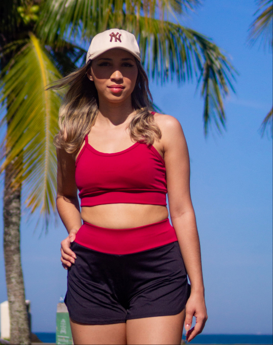 Short Duplo Marsala Glow Power – Fitness Feminino, Leve, Respirável e Zero Transparência